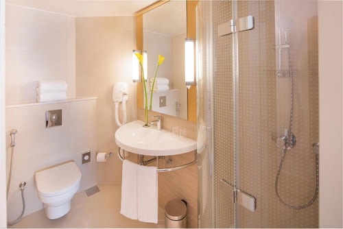 Standard Room Near World Trade Center 6 Luxury Bookings