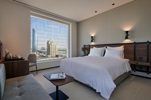 Plus King Room Near Jaddaf Metro Station 0 Luxury Bookings