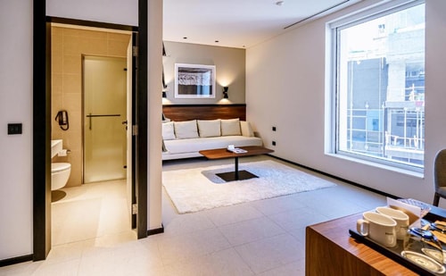 Mega One bedroom Suite Near Jaddaf Metro Station 4 Luxury Bookings
