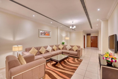 Two Bedroom Apartment Near Rove Marina Hotel Dubai 9 Luxury Bookings