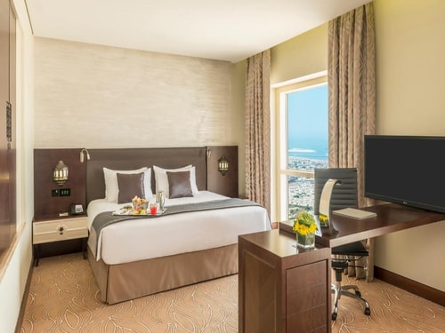 Executive Suite Near World Trade Center Ab Luxury Bookings