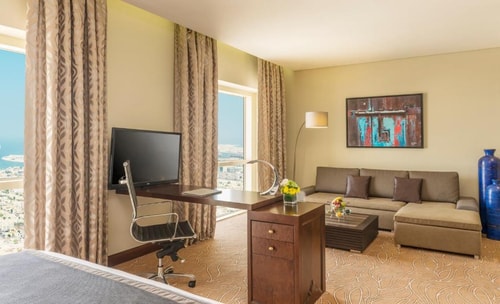 Executive Suite Near World Trade Center Ab 8 Luxury Bookings