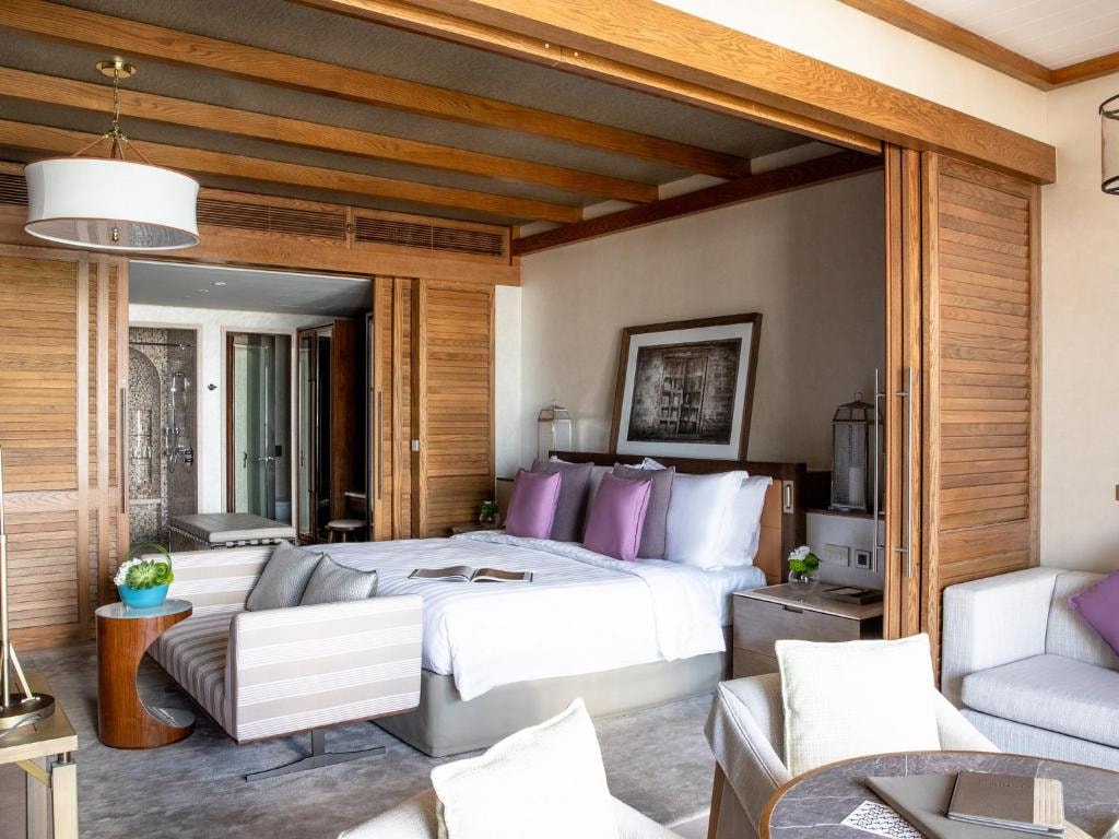 Family Superior Room Near Jumeirah public Beach Luxury Bookings