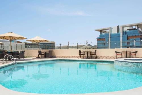 Deluxe King or Twin Room Near Al Rigga Metro 20 Luxury Bookings