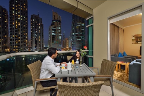 Premier 1 Bedroom Suite Near To Coffee Club JLT 4 Luxury Bookings