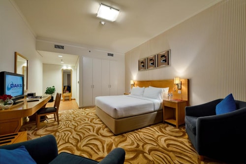 DELUXETwo Bedrom Suite Near The Coffee Club JLT Luxury Bookings