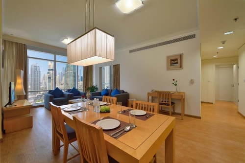 DELUXETwo Bedrom Suite Near The Coffee Club JLT 6 Luxury Bookings