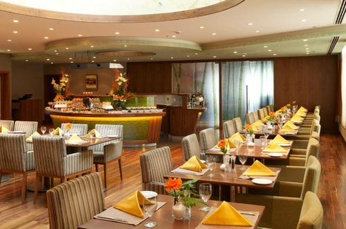 Deluxe King or Twin Room Near Grand Barsha Mall 9 Luxury Bookings