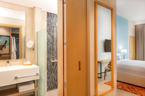 Superior Room Near RIU Hotel Dubai 2 Luxury Bookings