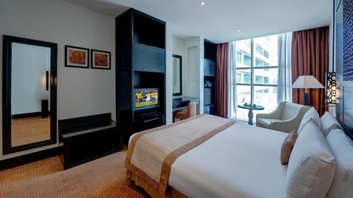 standard room near mashreq metro station Ae 1 Luxury Bookings