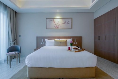 Deluxe Two Bedroom Apartment Near Al Rigga Metro 2 Luxury Bookings