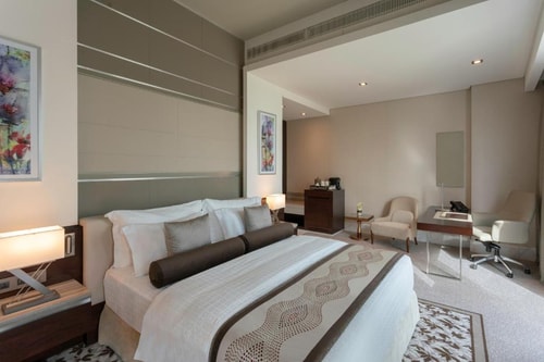 Superior King Room Near Marasi Drive Business Bay 1 Luxury Bookings