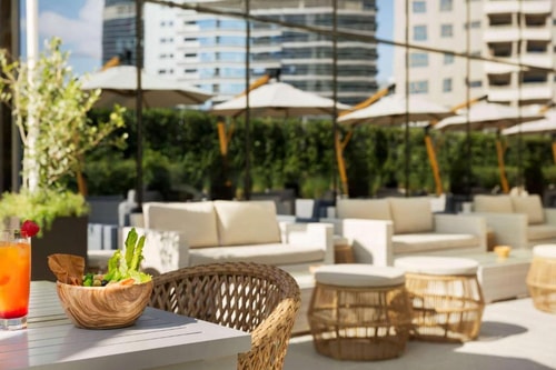 Standard Room Near B-ball Barsha heights 8 Luxury Bookings