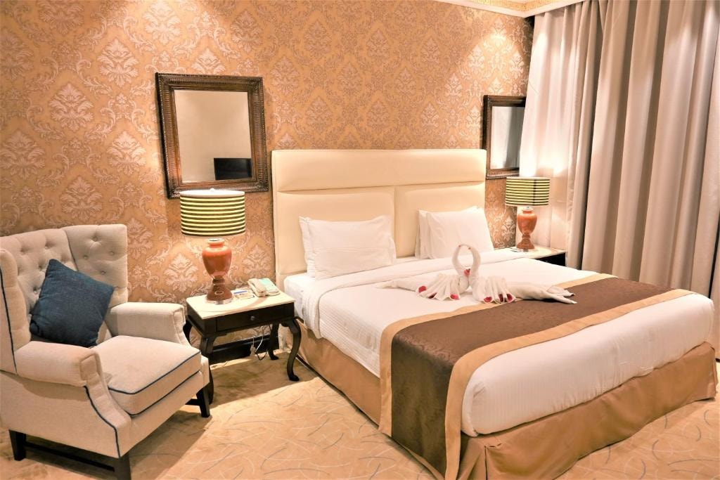 Suite Room in Al Majaz Sharjah by Luxury Bookings Luxury Bookings