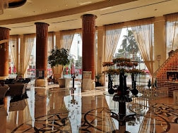 Luxury Guest Room Near Bab Al Qasr Hotel Abu Dhabi 7 Luxury Bookings