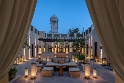 Deluxe Room Near Sharjah Art Museum 4 Luxury Bookings