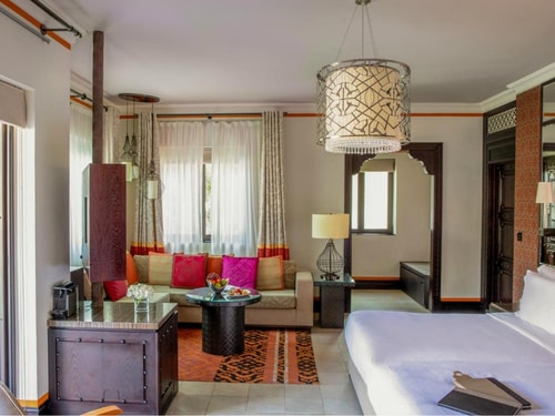 Garden Room Near Souk Madinat Jumeirah 1 Luxury Bookings