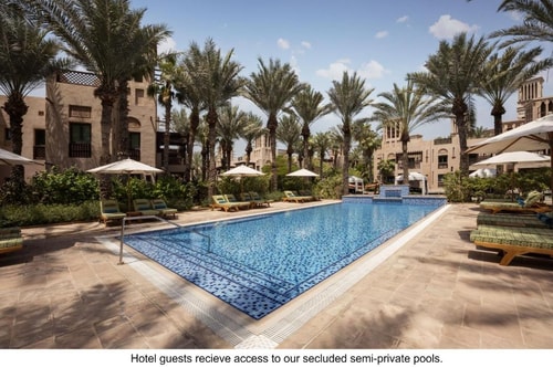 Garden Room Near Souk Madinat Jumeirah 13 Luxury Bookings