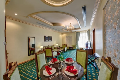 Executive Suite Near Al Khan Beach Sharjah 7 Luxury Bookings