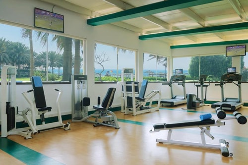 Standard king Room Near Sharjah Beach 4 Luxury Bookings