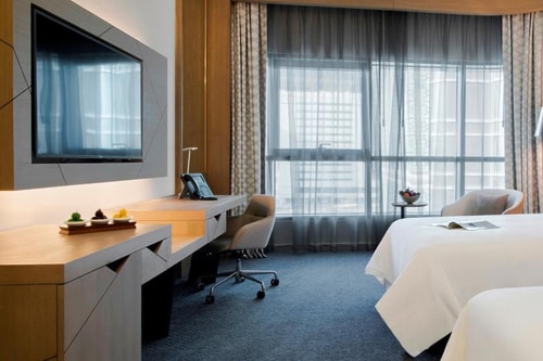 King Room Near Abu Dhabi Exhibition Centre 5 Luxury Bookings