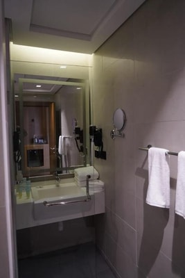Deluxe Double Room Near Universal Sports Club 7 Luxury Bookings