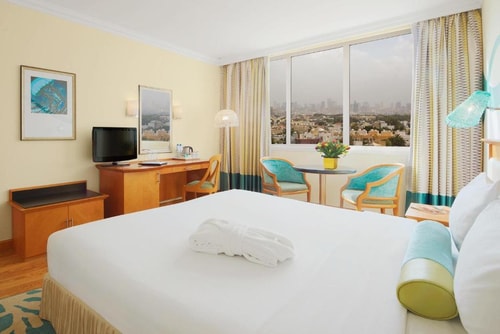 Family Room Near Sharjah Beach 3 Luxury Bookings
