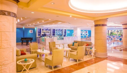 Family Room Near Sharjah Beach 7 Luxury Bookings