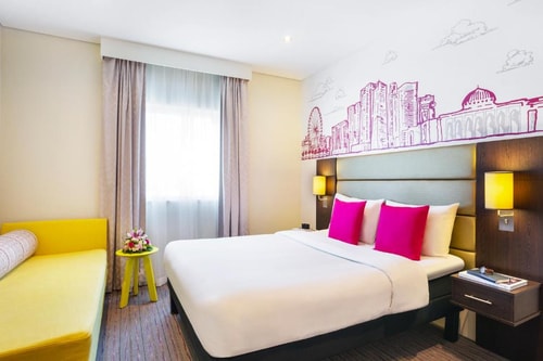 Classic Queen Room Near Nakheel Oasis Sharjah 2 Luxury Bookings