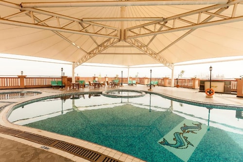 Deluxe Suite Near American School 8 Luxury Bookings