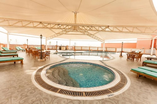 Executive Suite Near American School 11 Luxury Bookings