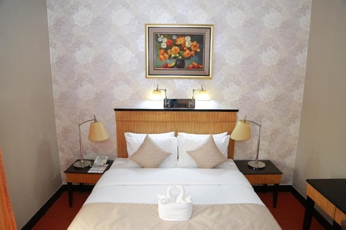 Standrad King Room Near Sharjah Corniche 4 Luxury Bookings