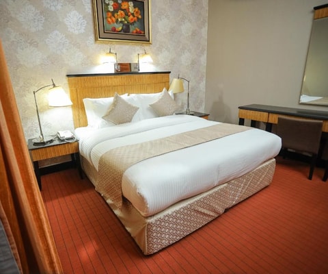 Standrad King Room Near Sharjah Corniche 1 Luxury Bookings