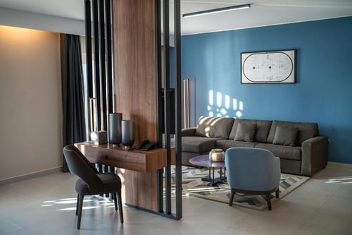 Presidential Suite Near Nakheel Osais 7 Luxury Bookings
