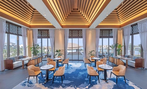 Premier King Or Twin Room Near Half Court RAS 9 Luxury Bookings
