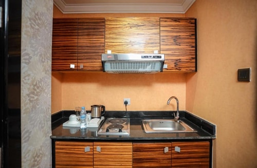 Family Room Near Sharjah Corniche 8 Luxury Bookings