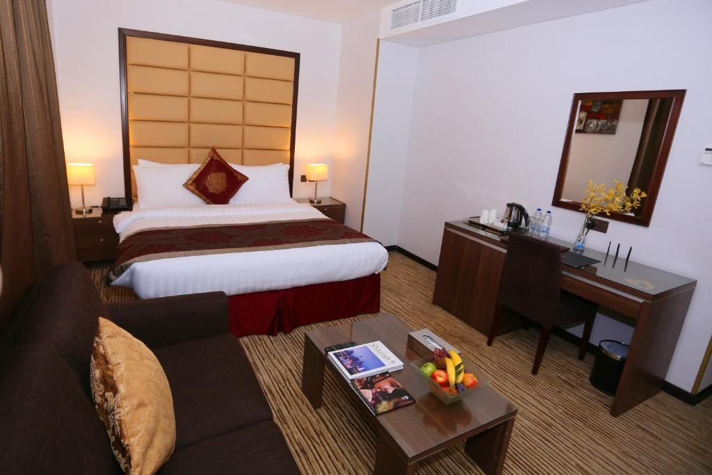 Deluxe King Room Near Sharjah Corniche Luxury Bookings