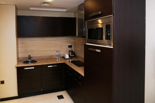 Family One Bedroom Suite Near Sharjah Corniche 3 Luxury Bookings