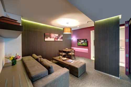 Family Suite Two Bedroom Near Al Nakheel Oasis 8 Luxury Bookings