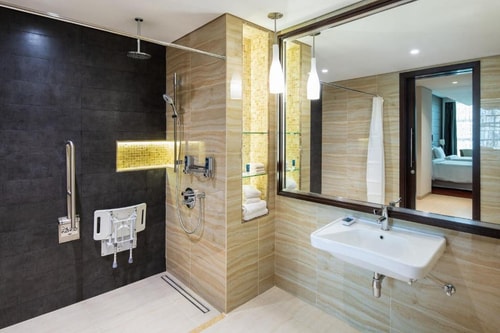 Classic Room Guest Room King Near Ittihad Park 2 Luxury Bookings