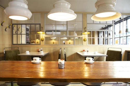 Queen Room Near The Phoenix Garden LON 9 Luxury Bookings