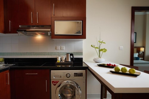 One Bedroom Apartment In Sports City Ae 3 Luxury Bookings