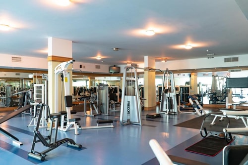 Standard Room Near Abu Dhabi Beach Luxury Bookings 7 Luxury Bookings