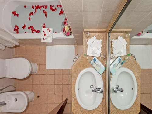 Studio Apartment Walk from Ibn Battuta Mall 6 Luxury Bookings