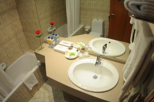 One Bedroom Apartment Near Abu Dhabi Corniche 1 Luxury Bookings