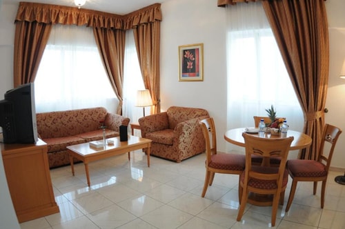 One Bedroom Apartment Near Abu Dhabi Corniche 4 Luxury Bookings