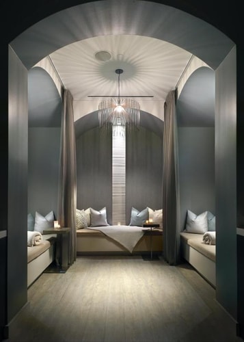 Deluxe Room Near Woodland Field Station HOU 15 Luxury Bookings