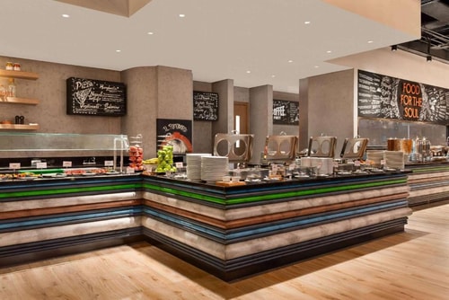 One Bedroom Queen Suite Near Gold Souk Metro Ab 16 Luxury Bookings