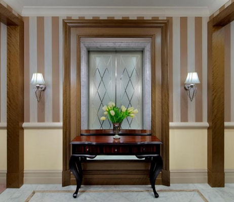 Grand Deluxe Room Near Noora Tower 14 Luxury Bookings