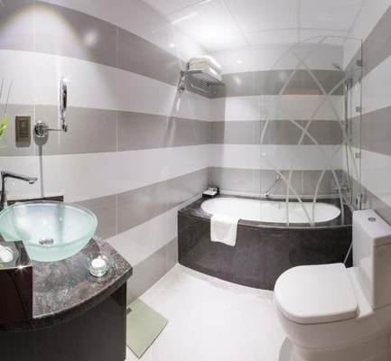 Two Bedroom Suite Near Financial Center Metro 6 Luxury Bookings